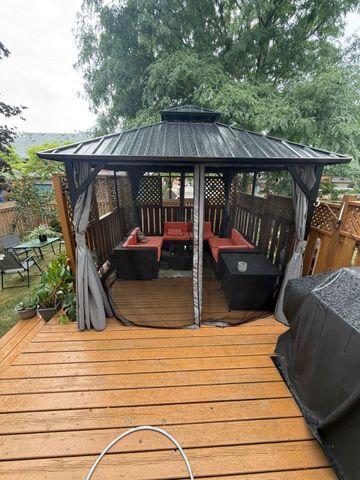 For Lease - 130 Waller Street, Whitby, Ontario - Photo 2