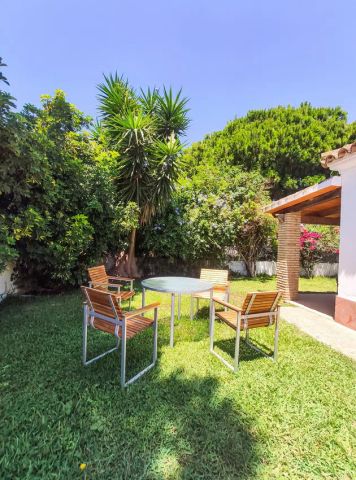 Alquiler de casa o chalet independiente en Camino del Anacardo, 4 - Photo 4