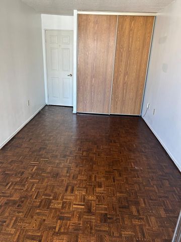 For Lease - 45 Carlton Street Unit# 1711, Toronto, Ontario - Photo 2