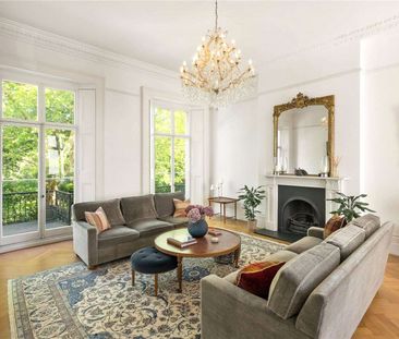 An impressive listed townhouse on one of London's finest garden squ... - Photo 1