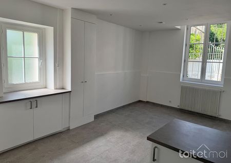 Location Maison 3 pièces 77m² CHEVREUSE 78460 - Photo 2