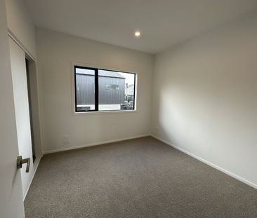 Near New Westgate - Photo 2