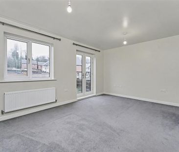 4 bedroom terraced house to rent - Photo 2