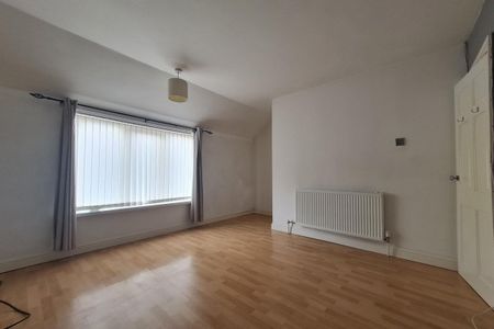 Wrightson Avenue, Warmsworth, DONCASTER - Photo 2