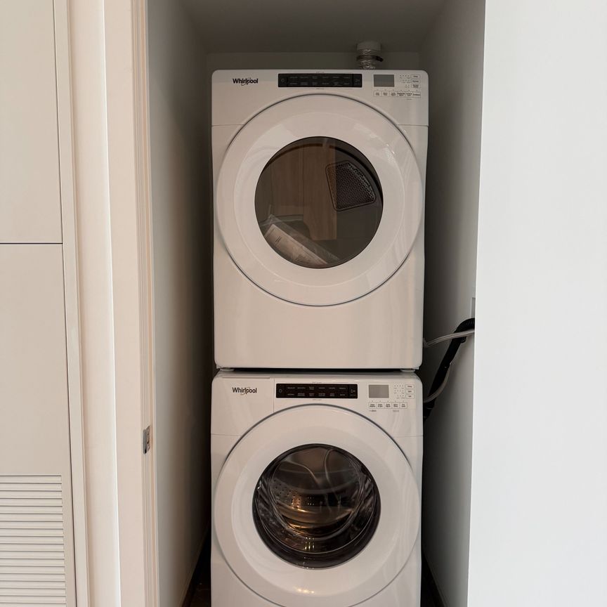 For Lease - 1037 The Queensway N/A Unit# 816, Toronto, Ontario - Photo 1