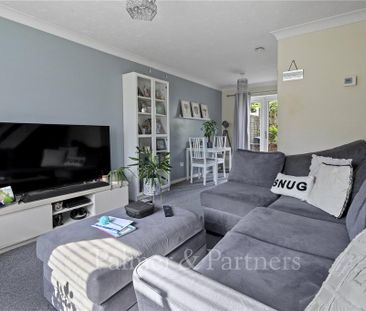 2 bedroom semi-detached house to rent - Photo 2