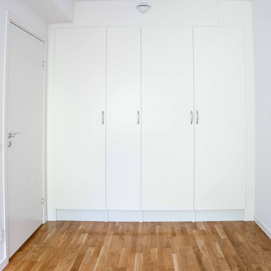 Genuagatan, Västerås - Foto 1