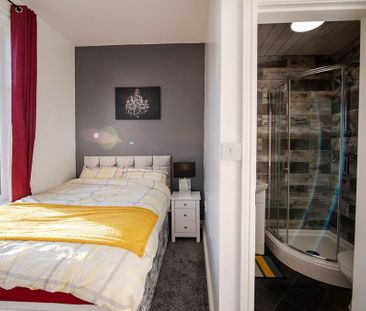 5 bedroom house of multiple occupation to rent - Photo 6