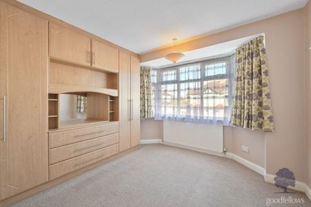 3 bedroom semi-detached house to rent - Photo 5