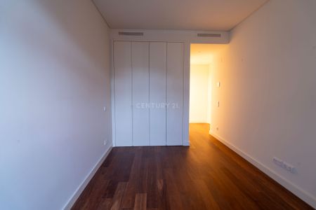 Apartamento T2 para arrendamento . Largo das Palmeiras, Lisboa - Photo 5