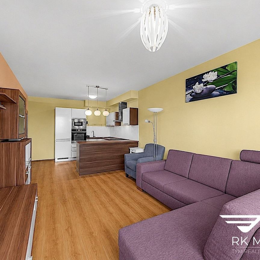 Pronájem bytu 2+kk 53 m² - Fotografie 1