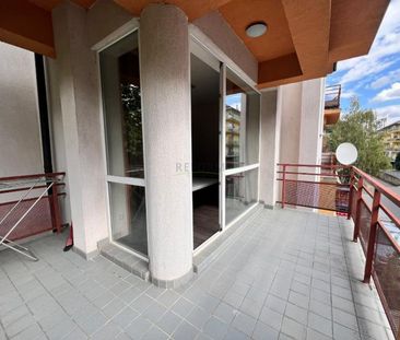 De inchiriat apartament 3 camere Buna Ziua. - Photo 3