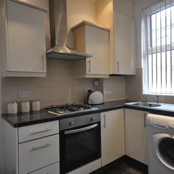 Harold View, Hyde Park, Leeds, LS6 1PP - Photo 1