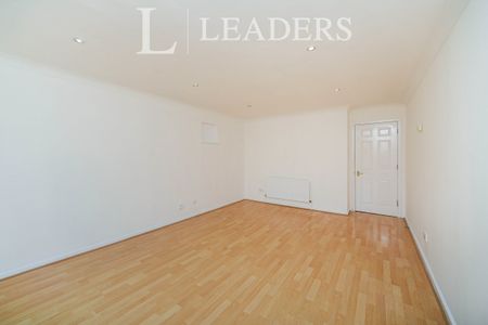2 bedroom apartment to rent Merton Court, The Strand, Brighton, BN2 - Photo 2