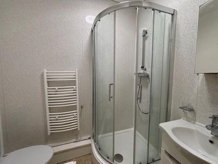 2 bedroom house to rent - Photo 3