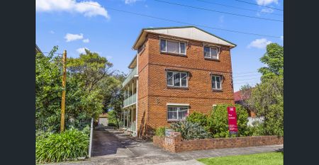 Ground Floor One Bedroom Apartment - Photo 4