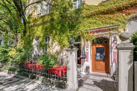 Schöne Altbauwohnung unweit vom Englischen Garten - Foto 3