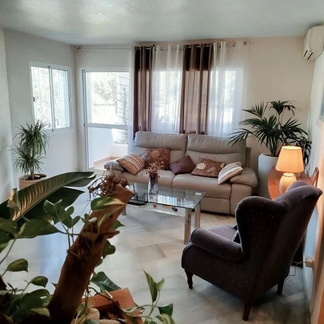 Alquiler de piso en Calle Bélgica, 2 - Photo 1