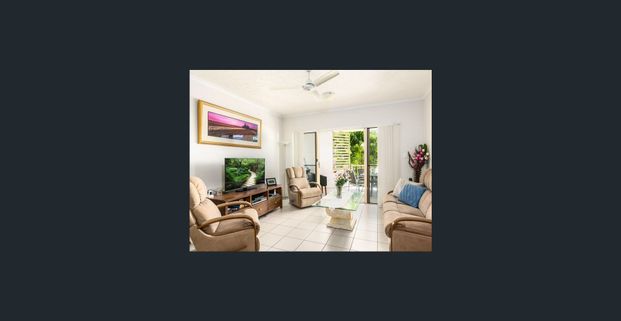 Modern unfurnished apartment close to the CBD - Photo 1