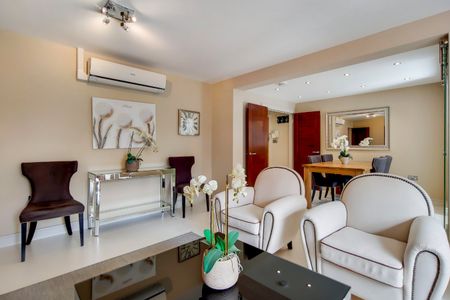 Boydell Court, St. John's Wood Park, London, NW8 6NL - Photo 2