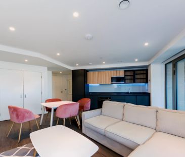 1 Bedroom 1 Bathroom Flat 703 - Photo 2