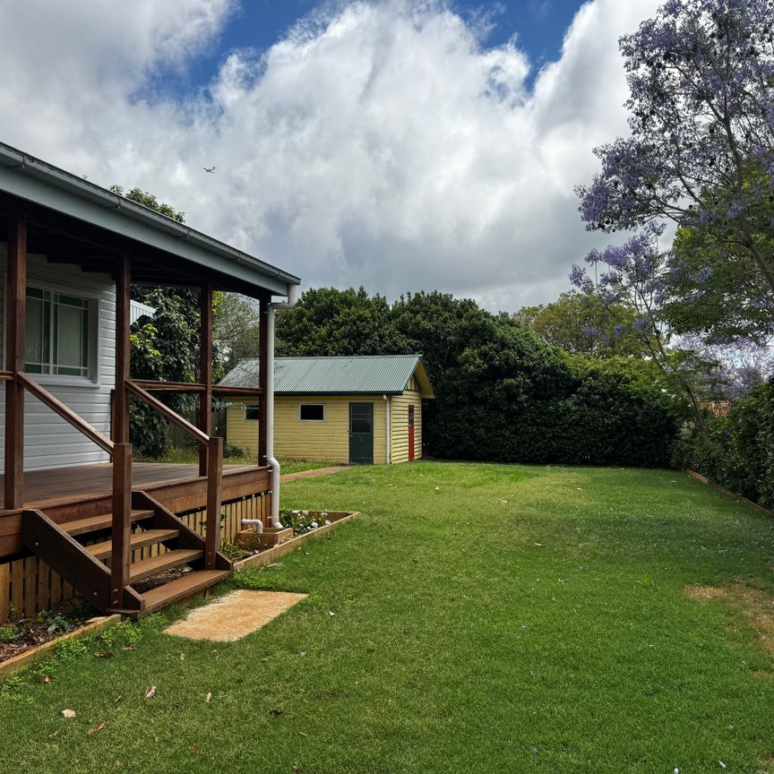 157 Russell Street, Newtown QLD 4350 - House For Rent | Domain - Photo 1