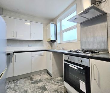 1 Bed Flat, Beechwood Road, LU4 - Photo 1