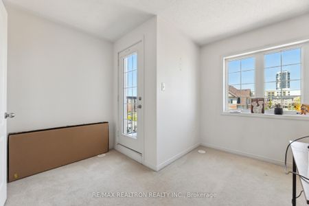 For Lease - 25 Christabelle Path, Oshawa, Ontario - Photo 4