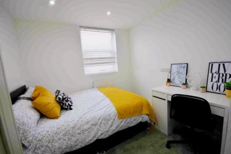 6 Beds 0 Baths - Photo 3