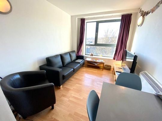 3 bedroom house share to rent - Photo 1