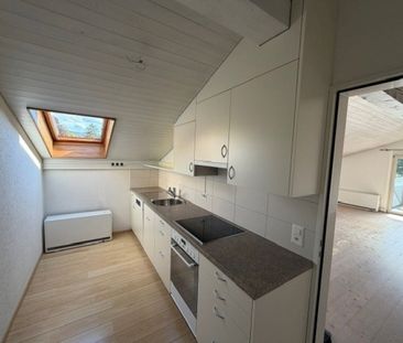 3.5 Zimmer, 97 m², 2. Stock - Photo 3