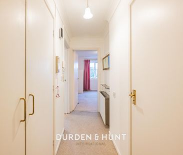 High Road, South Woodford - Photo 1