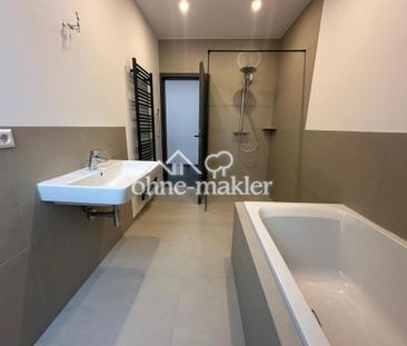 Großzügige 4-R.-DG-Wohnung mit Balkon – Erstbezug nach hochwertiger... - Photo 4