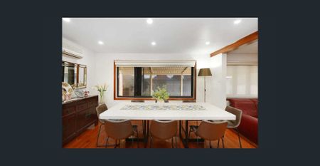 The Perfect Family Home! - Photo 2