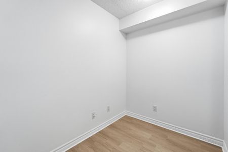 For Lease - 3880 Duke Of York Boulevard Unit# 1008, Mississauga, Ontario - Photo 2