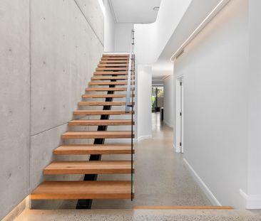 Brand New Stylish Duplex Family Living with Poolside Entertaining - Photo 4