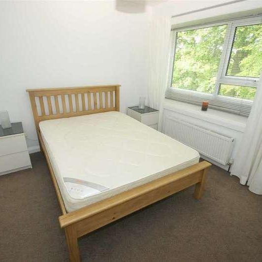 The Moorlands, Alwoodley, Leeds, LS17 - Photo 1