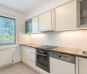 Wohnen im Grünen – gepflegte 3-Zimmer-Wohnung mit Loggia | ZELLMANN... - Photo 6