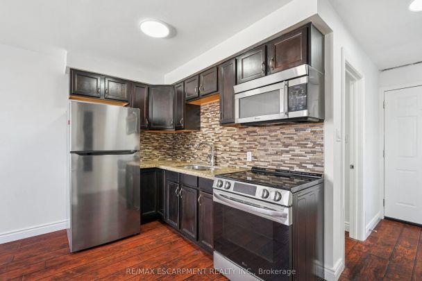 1 Elgin Street N ##4 - Photo 1