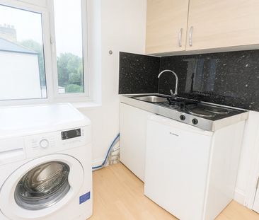 Studio Flat, Stroud Green Road, N4 - Photo 2