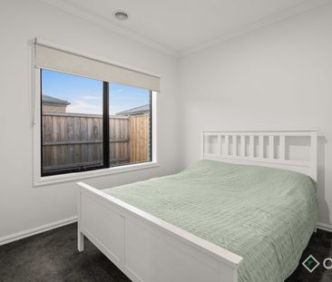 Contemporary Living, Maximum Lifestyle - Photo 4