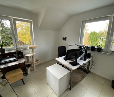 Helle 3-Zimmer-Maisonette-Wohnung mit großem Balkon und PKW-Stellpl... - Foto 1