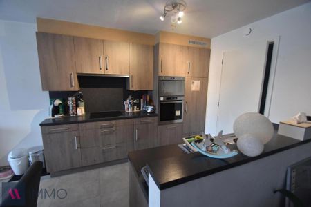 Recent, modern 2 slpk.-appartement met terras, tuin en autostplts. vrij vnf 01/05 - Foto 2