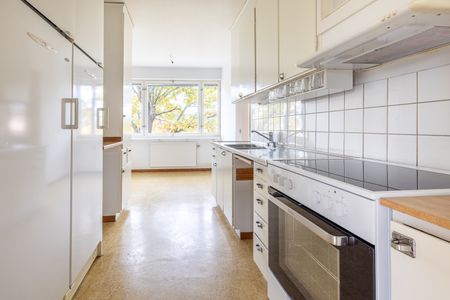 Ängsvägen, Finspång - Photo 4