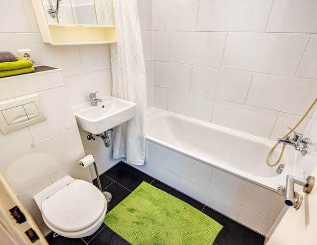 Nicely furnished 1-room apartment in Untergiesing-Harlaching - Photo 1