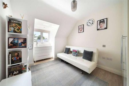 Bridge House, Bridge Street, Walton-on-thames, Surrey, KT12 - Photo 2