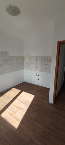 Schöne günstige 3 Zi.-Wohnung mit Balkon!!!! - Foto 3