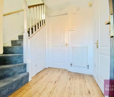 3 bedroom detached house to rent - Photo 5