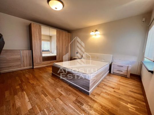 Apartament cu 3 camere pe 2 nivele, etajul 2, Piata Unirii - Fotografie 1