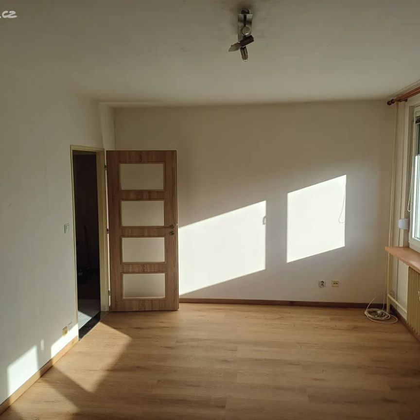 Pronájem bytu 3+1 69 m² - Photo 1